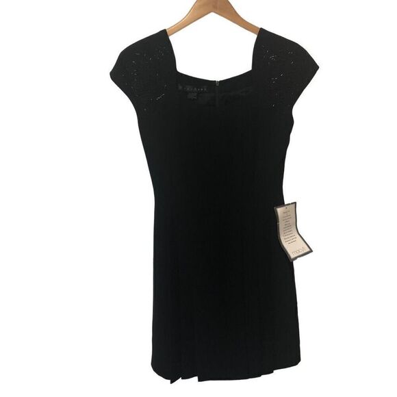 MariAnna Size 4 NWT Black Dress Beaded Shoulders - Picture 1 of 4